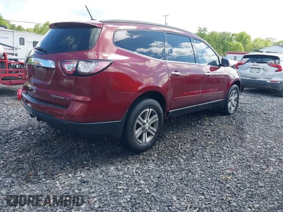 ✅ 2015 Chevrolet Traverse LT • VIN: 1GNKVHKD9FJ373749 • Lot: 42291335. Listed on IAAI with 136,558 mi. Free auction sales archive from the USA and detailed vehicle history report at DreamBid. Image 4.