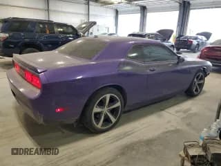 ✅ 2013 Dodge Challenger R/T • VIN: 2C3CDYBT0DH671682 • Lot: 68618595. Wystawiony na Copart z przebiegiem 94 216 mil. Bezpłatny archiwum sprzedaży aukcyjnych z USA i szczegółowy raport historii pojazdu na DreamBid. Zdjęcie 3.