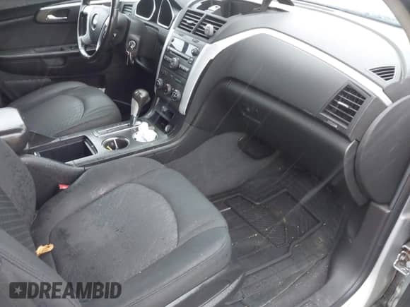 2012 Chevrolet Traverse 1LT с VIN 1GNKVGED3CJ133825, выставлен на аукционе IAAI как лот 43578664 с пробегом 84 506 миль миль и . История ставок и продаж доступна на DreamBid. Изображение 5.