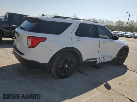 ✅ 2021 Ford Explorer XLT • VIN: 1FMSK7DH2MGA51634 • Lot: 52757105. Wystawiony na Copart z przebiegiem 58 510 mil. Bezpłatny archiwum sprzedaży aukcyjnych z USA i szczegółowy raport historii pojazdu na DreamBid. Zdjęcie 3.