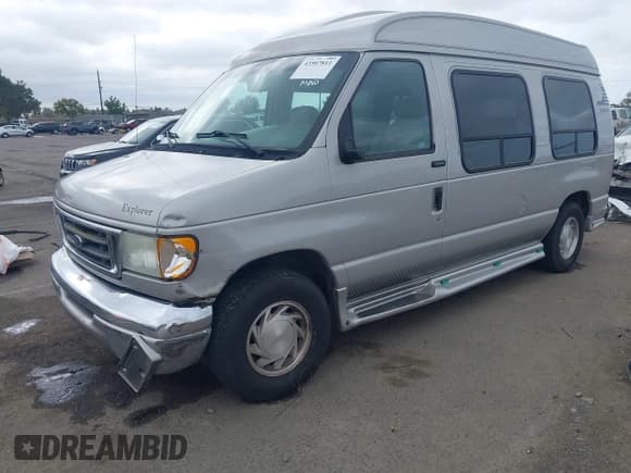 ✅ 2003 Ford Econoline Cargo Recreational • VIN: 1FDRE14L43HA66507 • Lot: 43507811. Listed on IAAI with 192,555 mi. Free auction sales archive from the USA and detailed vehicle history report at DreamBid. Image 2.