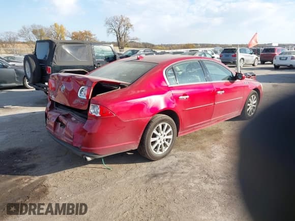 ✅ 2011 Buick Lucerne CXL Premium • VIN: 1G4HJ5EM4BU141945 • Lot: 43612754. Wystawiony na IAAI z przebiegiem 95 816 mil. Bezpłatny archiwum sprzedaży aukcyjnych z USA i szczegółowy raport historii pojazdu na DreamBid. Zdjęcie 4.