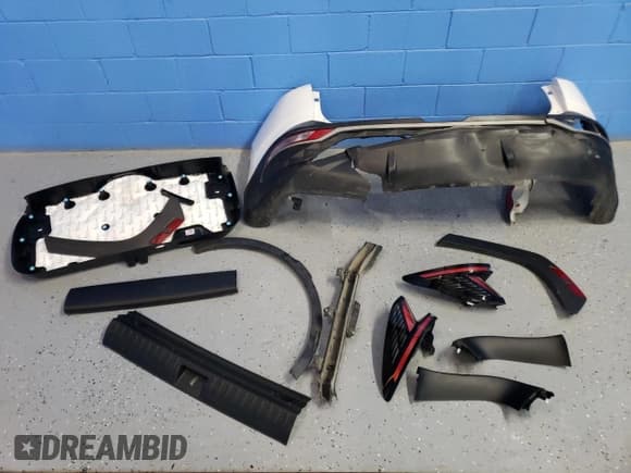 ✅ 2023 Hyundai Tucson SEL • VIN: 5NMJB3AE3PH195726 • Lot: 79835454. Wystawiony na Copart z przebiegiem 52 500 mil. Bezpłatny archiwum sprzedaży aukcyjnych z USA i szczegółowy raport historii pojazdu na DreamBid. Zdjęcie 13.