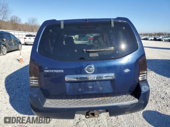 ✅ 2008 Nissan Pathfinder S • VIN: 5N1AR18U88C600357 • Lot: 87932525. Wystawiony na Copart z przebiegiem 234 017 mil. Bezpłatny archiwum sprzedaży aukcyjnych z USA i szczegółowy raport historii pojazdu na DreamBid. Zdjęcie 6.