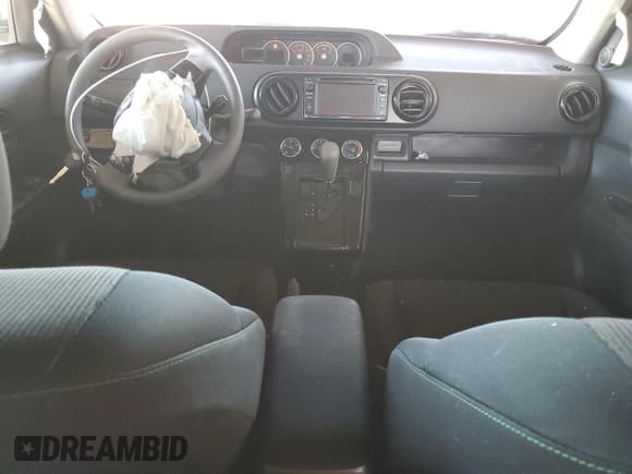 ✅ 2014 Scion xB • VIN: JTLZE4FE7EJ057868 • Lot: 91090265. Wystawiony na Copart z przebiegiem 41 637 mil. Bezpłatny archiwum sprzedaży aukcyjnych z USA i szczegółowy raport historii pojazdu na DreamBid. Zdjęcie 8.