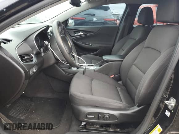 2016 Chevrolet Malibu LT z VIN 1G1ZE5ST9GF293765, wystawiony jako Copart lot #84750945 z przebiegiem 185 246 mil mil oraz Czysty tytuł • Clean title. Historia ofert i sprzedaży dostępna na DreamBid. Obrazek 7.