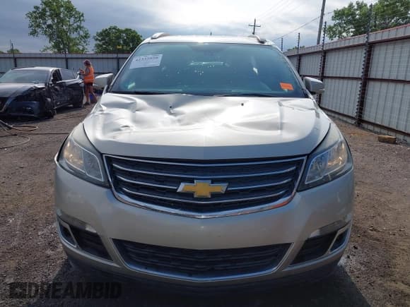 ✅ 2014 Chevrolet Traverse LT • VIN: 1GNKRHKD7EJ169048 • Lot: 42332958. Listed on IAAI with 184,819 mi. Free auction sales archive from the USA and detailed vehicle history report at DreamBid. Image 12.