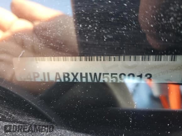 ✅ 2017 Jeep Cherokee Altitude • VIN: 1C4PJLABXHW559013 • Lot: 82689775. Listed on Copart with 182,219 mi. Free auction sales archive from the USA and detailed vehicle history report at DreamBid. Image 13.