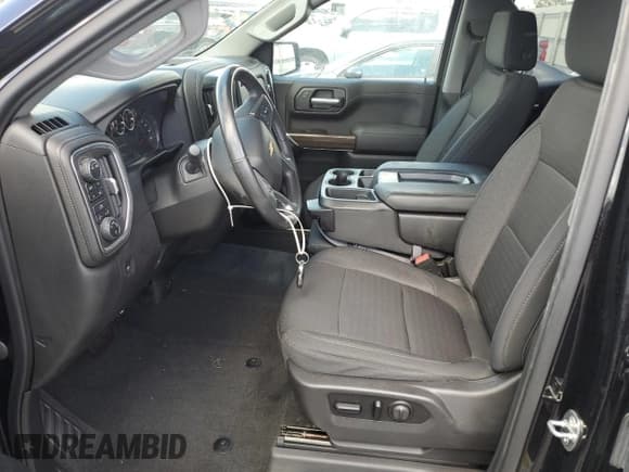 ✅ 2020 Chevrolet Silverado 1500 LT • VIN: 1GCRYDED5LZ351411 • Lot: 74321974. Wystawiony na Copart z przebiegiem 32 201 mil. Bezpłatny archiwum sprzedaży aukcyjnych z USA i szczegółowy raport historii pojazdu na DreamBid. Zdjęcie 7.