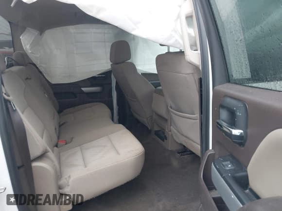 ✅ 2018 Chevrolet Silverado 1500 LT • VIN: 3GCUKREH0JG143574 • Лот: 41557170. Опубликован ранее на IAAI с пробегом 124 475 миль. Бесплатный доступ к архиву аукционных продаж из США и подробный отчёт об истории автомобиля на DreamBid. Изображение 8.