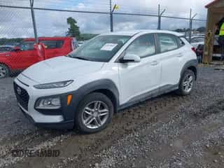2020 Hyundai Kona SE with VIN KM8K1CAA9LU576287, listed as a IAAI auction lot 43016802 with 76,145 mi miles and . Bid and sale history available at DreamBid. Image 2.