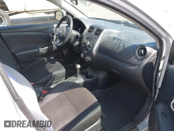 ✅ 2012 Nissan Versa SV • VIN: 3N1CN7AP0CL945804 • Лот: 42922857. Опубликован ранее на IAAI с пробегом 166 540 миль. Бесплатный доступ к архиву аукционных продаж из США и подробный отчёт об истории автомобиля на DreamBid. Изображение 5.