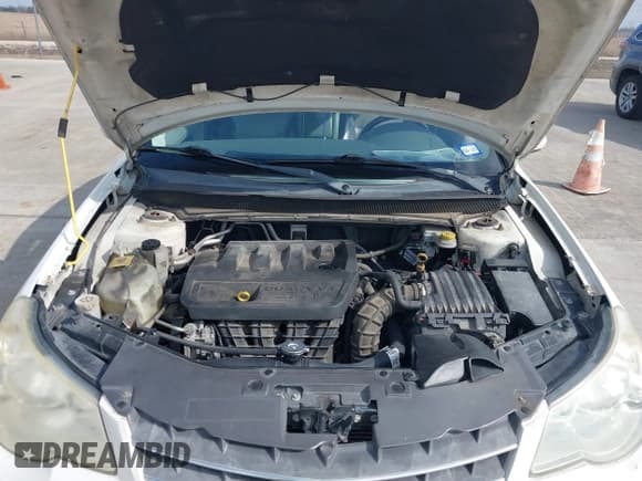 ✅ 2008 Chrysler Sebring • VIN: 1C3LC66J68N284521 • Lot: 41508199. Listed on IAAI with 217,216 mi. Free auction sales archive from the USA and detailed vehicle history report at DreamBid. Image 10.