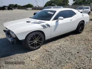 2013 Dodge Challenger R/T z VIN 2C3CDYBT9DH517858, wystawiony jako Copart lot #68153885 z przebiegiem 117 061 mil mil oraz Szkoda całkowita • Salvage title. Historia ofert i sprzedaży dostępna na DreamBid. Obrazek 1.