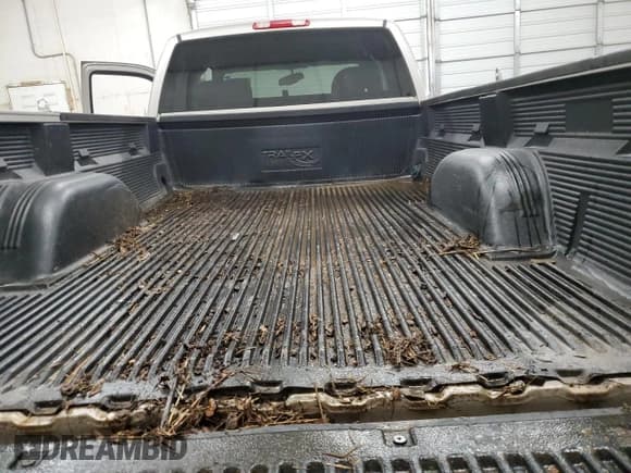 ✅ 2005 Chevrolet Silverado 1500 LS • VIN: 1GCEK19T45E220139 • Лот: 72911164. Опубликован ранее на Copart с пробегом 102 356 миль. Бесплатный доступ к архиву аукционных продаж из США и подробный отчёт об истории автомобиля на DreamBid. Изображение 10.