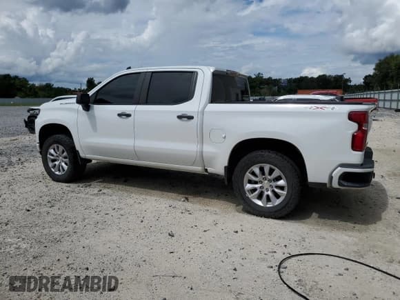 ✅ 2020 Chevrolet Silverado 1500 Custom • VIN: 3GCUYBEF4LG382990 • Lot: 71711325. Listed on Copart with 86,813 mi. Free auction sales archive from the USA and detailed vehicle history report at DreamBid. Image 2.