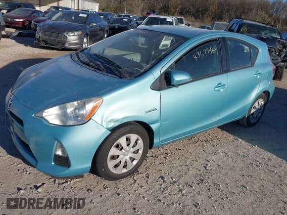✅ 2012 Toyota Prius One • VIN: JTDKDTB35C1027912 • Lot: 43679464. Listed on IAAI with 217,325 mi. Free auction sales archive from the USA and detailed vehicle history report at DreamBid. Image 2.