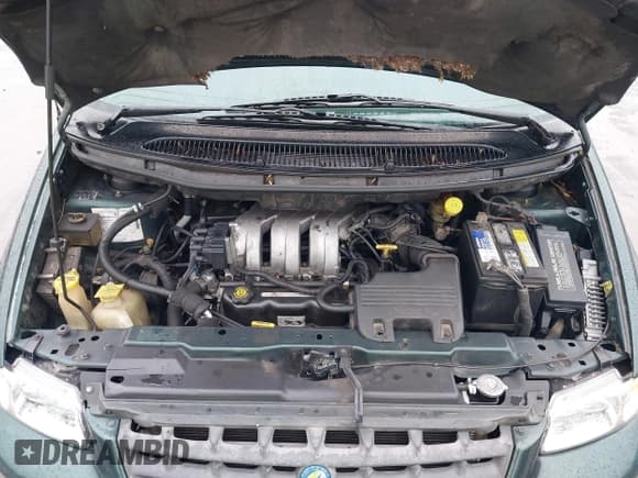 ✅ 1997 Plymouth Grand Voyager • VIN: 2P4GP44R5VR377345 • Lot: 41435749. Wystawiony na IAAI z przebiegiem 191 298 mil. Bezpłatny archiwum sprzedaży aukcyjnych z USA i szczegółowy raport historii pojazdu na DreamBid. Zdjęcie 10.