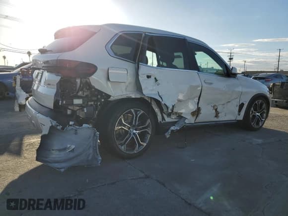 ✅ 2026 BMW X5 xDrive50e • VIN: 5UX43EU06T9013687 • Lot: 82728075. Listed on Copart with Not provided. Free auction sales archive from the USA and detailed vehicle history report at DreamBid. Image 3.
