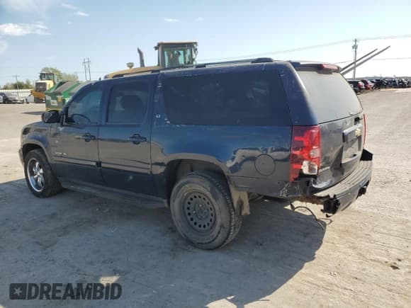 ✅ 2007 Chevrolet Suburban LT • VIN: 1GNFC16097J183781 • Lot: 76099354. Wystawiony na Copart z przebiegiem 279 845 mil. Bezpłatny archiwum sprzedaży aukcyjnych z USA i szczegółowy raport historii pojazdu na DreamBid. Zdjęcie 2.
