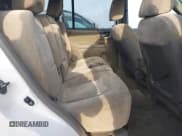 ✅ 2004 Hyundai Santa Fe GLS • VIN: KM8SC13D74U749795 • Lot: 41506212. Wystawiony na IAAI z przebiegiem 145 920 mil. Bezpłatny archiwum sprzedaży aukcyjnych z USA i szczegółowy raport historii pojazdu na DreamBid. Zdjęcie 8.