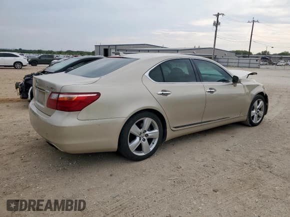 ✅ 2012 Lexus LS 460 • VIN: JTHBL5EF1C5112600 • Lot: 70122355. Wystawiony na Copart z przebiegiem 192 014 mil. Bezpłatny archiwum sprzedaży aukcyjnych z USA i szczegółowy raport historii pojazdu na DreamBid. Zdjęcie 3.