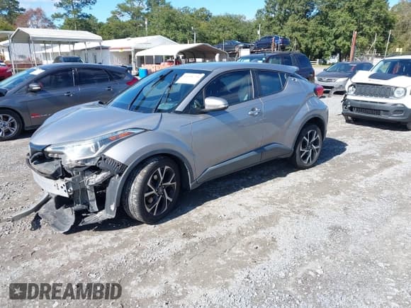 ✅ 2018 Toyota C-HR XLE • VIN: NMTKHMBX9JR000997 • Лот: 43556796. Опубликован ранее на IAAI с пробегом 118 951 миль. Бесплатный доступ к архиву аукционных продаж из США и подробный отчёт об истории автомобиля на DreamBid. Изображение 2.