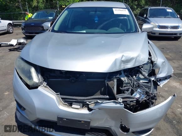 ✅ 2015 Nissan Rogue SL • VIN: 5N1AT2MV6FC870724 • Лот: 42186621. Опубликован ранее на IAAI с пробегом 169 969 миль. Бесплатный доступ к архиву аукционных продаж из США и подробный отчёт об истории автомобиля на DreamBid. Изображение 12.