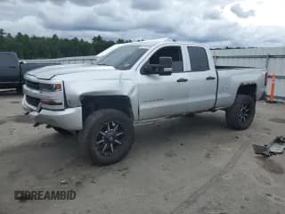 ✅ 2016 Chevrolet Silverado 1500 Custom • VIN: 1GCVKPEC2GZ350909 • Лот: 67919115. Опубликован ранее на Copart с пробегом 143 319 миль. Бесплатный доступ к архиву аукционных продаж из США и подробный отчёт об истории автомобиля на DreamBid. Изображение 1.