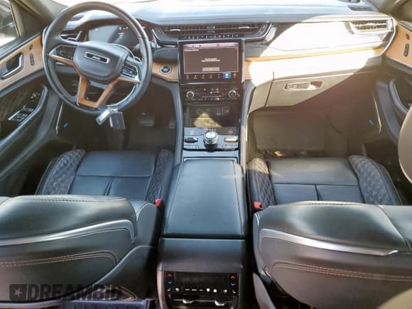 ✅ 2022 Jeep Grand Cherokee Summit • VIN: 1C4RJHEG6N8635421 • Лот: 90994835. Опубликован ранее на Copart с пробегом 47 754 миль. Бесплатный доступ к архиву аукционных продаж из США и подробный отчёт об истории автомобиля на DreamBid. Изображение 8.