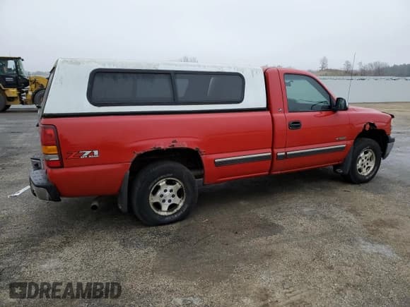 ✅ 2001 Chevrolet Silverado 1500 LS • VIN: 1GCEK14T61E248896 • Лот: 82215724. Опубликован ранее на Copart с пробегом 212 908 миль. Бесплатный доступ к архиву аукционных продаж из США и подробный отчёт об истории автомобиля на DreamBid. Изображение 3.
