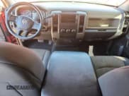 ✅ 2012 Ram 1500 Express • VIN: 1C6RD6FT2CS246631 • Lot: 85320615. Wystawiony na Copart z przebiegiem 181 751 mil. Bezpłatny archiwum sprzedaży aukcyjnych z USA i szczegółowy raport historii pojazdu na DreamBid. Zdjęcie 8.