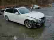 2018 BMW 3 Series 328d xDrive с VIN WBA8J1C50JA019038, выставлен на аукционе Copart как лот 85010124 с пробегом 61 073 миль миль и Списание • Salvage title. История ставок и продаж доступна на DreamBid. Изображение 15.