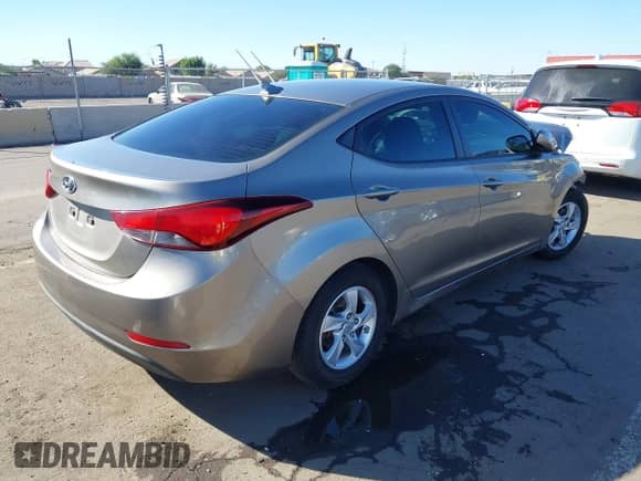 2015 Hyundai Elantra SE с VIN 5NPDH4AE2FH606617, выставлен на аукционе IAAI как лот 43347992 с пробегом 110 281 миль миль и . История ставок и продаж доступна на DreamBid. Изображение 4.