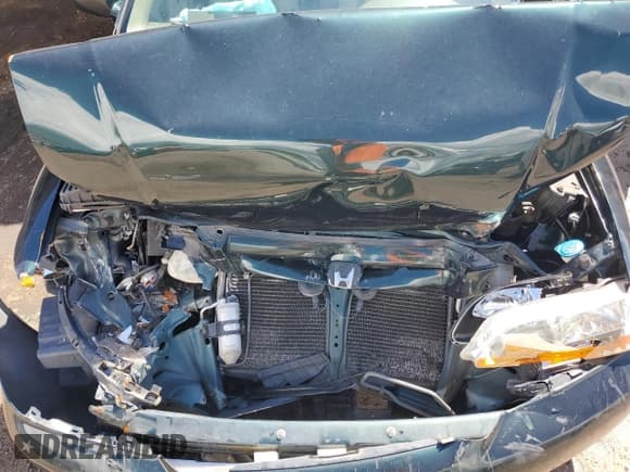 ✅ 2001 Honda Accord LX • VIN: JHMCG56401C009151 • Lot: 70842525. Listed on Copart with 146,018 mi. Free auction sales archive from the USA and detailed vehicle history report at DreamBid. Image 11.