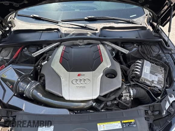 ✅ 2019 Audi RS 5 • VIN: WUAPWAF5XKA902550 • Lot: 71305035. Listed on Copart with 66,600 mi. Free auction sales archive from the USA and detailed vehicle history report at DreamBid. Image 7.