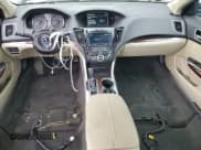 ✅ 2018 Acura TLX Technology • VIN: 19UUB1F50JA003109 • Lot: 83940705. Wystawiony na Copart z przebiegiem Nie podano. Bezpłatny archiwum sprzedaży aukcyjnych z USA i szczegółowy raport historii pojazdu na DreamBid. Zdjęcie 8.