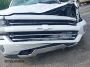 ✅ 2018 Chevrolet Silverado 1500 LTZ • VIN: 3GCUKSEJ6JG202590 • Lot: 42094792. Wystawiony na IAAI z przebiegiem Nie podano. Bezpłatny archiwum sprzedaży aukcyjnych z USA i szczegółowy raport historii pojazdu na DreamBid. Zdjęcie 21.