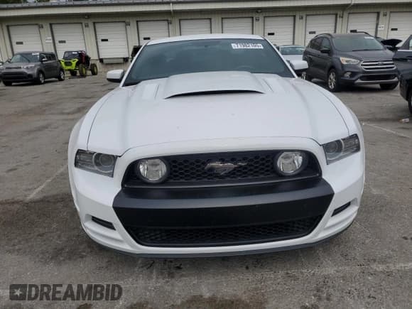 ✅ 2014 Ford Mustang GT • VIN: 1ZVBP8CF1E5293871 • Lot: 71982105. Wystawiony na Copart z przebiegiem 137 322 mil. Bezpłatny archiwum sprzedaży aukcyjnych z USA i szczegółowy raport historii pojazdu na DreamBid. Zdjęcie 5.