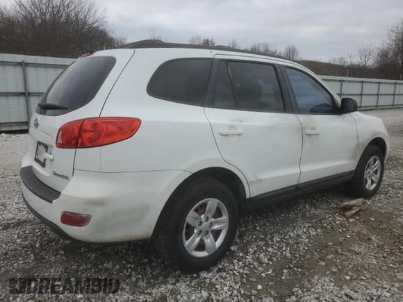 ✅ 2009 Hyundai Santa Fe GLS • VIN: 5NMSG13D59H255913 • Lot: 87196734. Listed on Copart with 208,885 mi. Free auction sales archive from the USA and detailed vehicle history report at DreamBid. Image 3.
