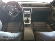 ✅ 2011 Volkswagen CC Sport • VIN: WVWNP7AN7BE727498 • Lot: 89467255. Listed on Copart with 165,469 mi. Free auction sales archive from the USA and detailed vehicle history report at DreamBid. Image 8.