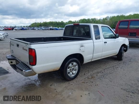 ✅ 2000 Nissan Frontier XE • VIN: 1N6DD26S9YC363558 • Лот: 42016497. Опубликован ранее на IAAI с пробегом 243 221 миль. Бесплатный доступ к архиву аукционных продаж из США и подробный отчёт об истории автомобиля на DreamBid. Изображение 4.