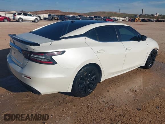 ✅ 2020 Nissan Maxima SR • VIN: 1N4AA6EVXLC365710 • Lot: 40969464. Wystawiony na IAAI z przebiegiem 74 320 mil. Bezpłatny archiwum sprzedaży aukcyjnych z USA i szczegółowy raport historii pojazdu na DreamBid. Zdjęcie 4.