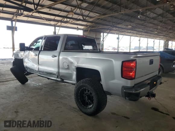 ✅ 2016 Chevrolet Silverado 2500HD LT • VIN: 1GC1KVE88GF242407 • Лот: 69805295. Опубликован ранее на Copart с пробегом 188 958 миль. Бесплатный доступ к архиву аукционных продаж из США и подробный отчёт об истории автомобиля на DreamBid. Изображение 2.