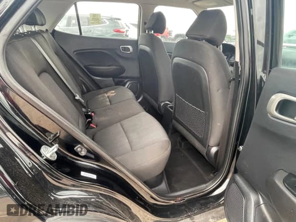 ✅ 2021 Hyundai Venue SE • VIN: KMHRB8A39MU067652 • Lot: 59104725. Listed on Copart with 85,839 mi. Free auction sales archive from the USA and detailed vehicle history report at DreamBid. Image 6.