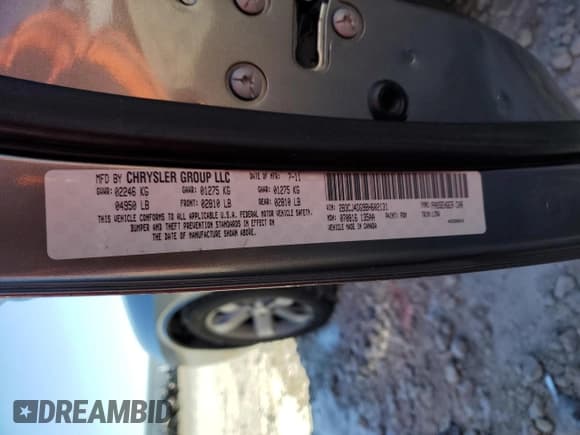 ✅ 2011 Dodge Challenger • VIN: 2B3CJ4DG9BH602131 • Lot: 88067695. Wystawiony na Copart z przebiegiem 114 908 mil. Bezpłatny archiwum sprzedaży aukcyjnych z USA i szczegółowy raport historii pojazdu na DreamBid. Zdjęcie 12.