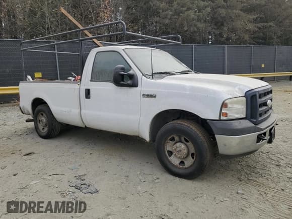 ✅ 2006 Ford F-350 XL • VIN: 1FTSF30516EB21488 • Лот: 78342414. Опубликован ранее на Copart с пробегом 228 341 миль. Бесплатный доступ к архиву аукционных продаж из США и подробный отчёт об истории автомобиля на DreamBid. Изображение 4.