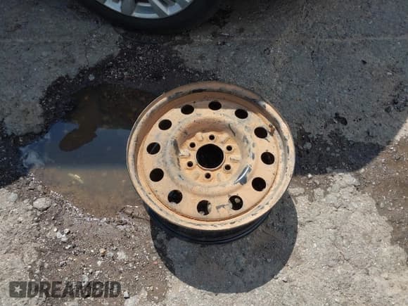 ✅ 2015 Ford Expedition Max Platinum • VIN: 1FMJK1MTXFEF30329 • Lot: 42410300. Wystawiony na IAAI z przebiegiem 184 119 mil. Bezpłatny archiwum sprzedaży aukcyjnych z USA i szczegółowy raport historii pojazdu na DreamBid. Zdjęcie 12.