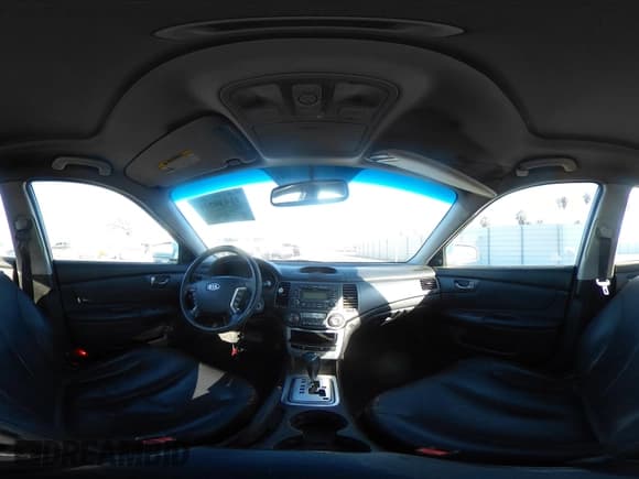 ✅ 2008 Kia Optima EX • VIN: KNAGE124885173444 • Лот: 41446271. Опубликован ранее на IAAI с пробегом 190 306 миль. Бесплатный доступ к архиву аукционных продаж из США и подробный отчёт об истории автомобиля на DreamBid. Изображение 19.