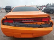 ✅ 2012 Dodge Challenger R/T Classic • VIN: 2C3CDYBT3CH117213 • Lot: 41241299. Wystawiony na IAAI z przebiegiem 125 730 mil. Bezpłatny archiwum sprzedaży aukcyjnych z USA i szczegółowy raport historii pojazdu na DreamBid. Zdjęcie 16.